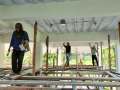 industrial-type-open-ceiling-in-the-ground-floor-for-easy-electrical-and-plumbing-maintenance