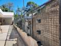 galvanized-iron-grid-fence-for-decorative-plants